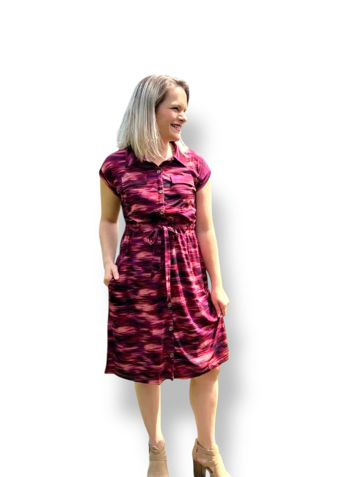 Stacie - Pink Purple Vertical Blur